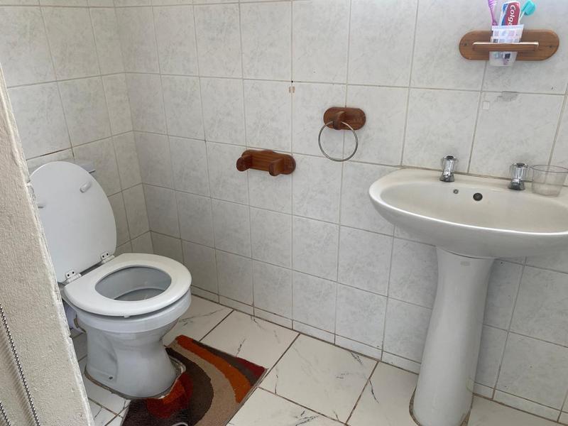 5 Bedroom Property for Sale in Balmoral Eastern Cape